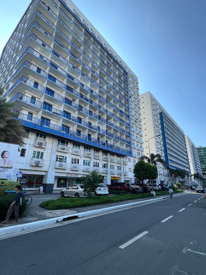 Sea Residences Moa - Paul Manila Exterior foto
